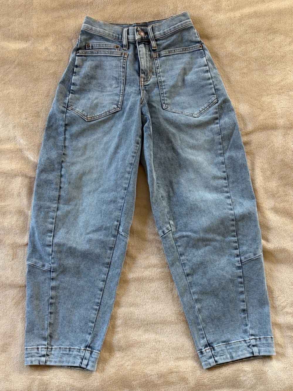 RUTI…Light Blue High-Rise Women’s Jeans